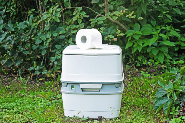 Best Porta potty rental near me  in Conneaut, OH